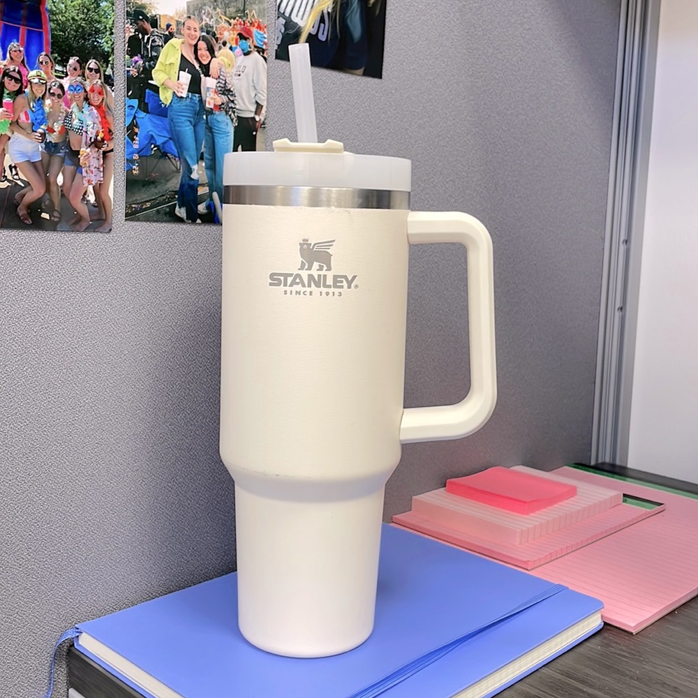 Stanley cup 40 oz.